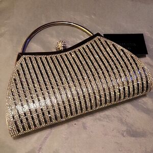 D'MARGEAUX Elegant Silver Clutch Bag Bnwt Ty TL